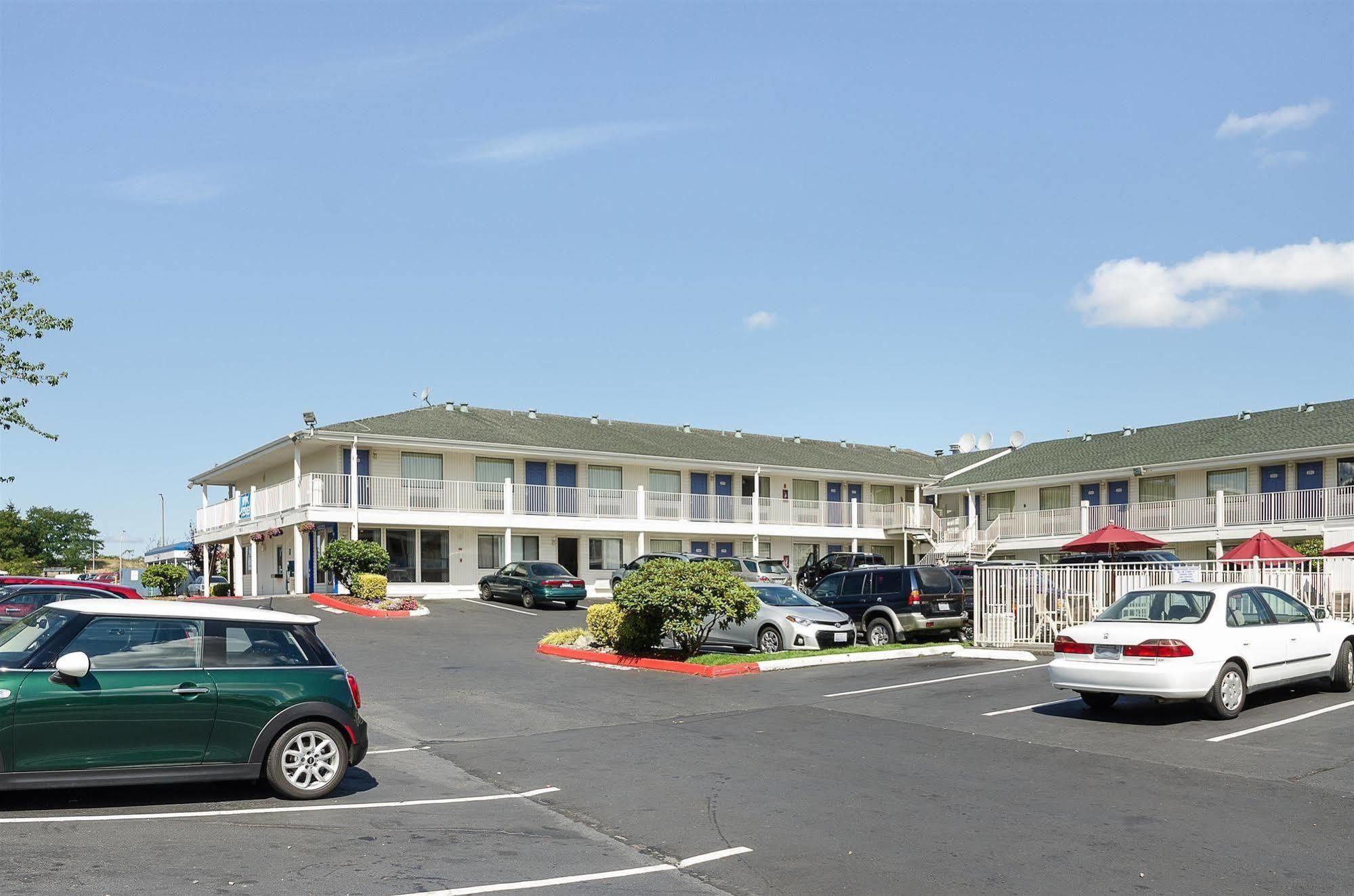 Motel 6-Tacoma, WA - South Exterior foto